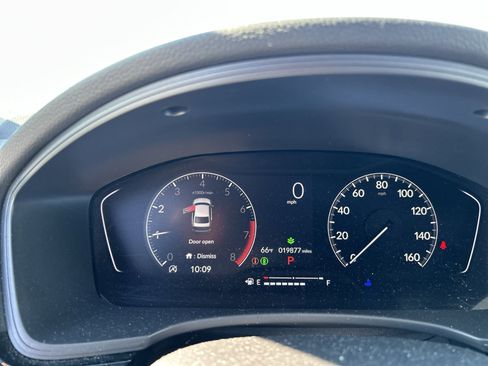 Used 2023 Honda Civic EX image 10