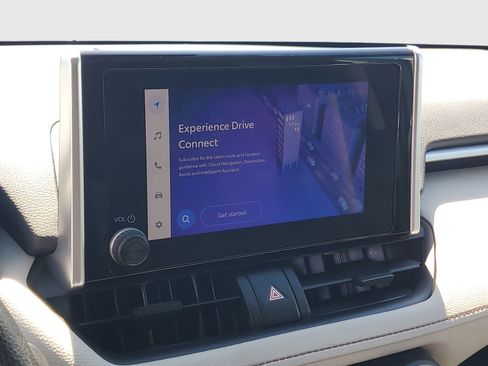 Used 2023 Toyota RAV4 XLE image 27