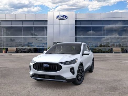 New 2025 Ford Escape SE w/ PHEV Premium Package FWD image 2