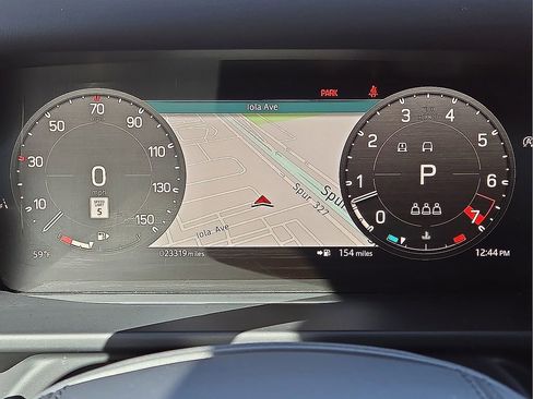 Used 2024 Land Rover Defender 110 X-Dynamic SE image 28