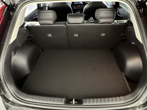 New 2026 Kia Niro EX image 24