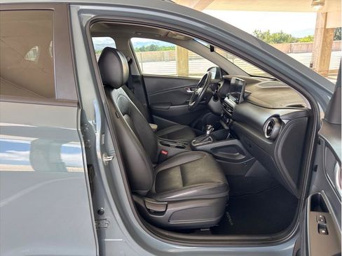 Used 2022 Hyundai Kona Limited AWD/4WD image 14