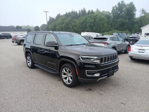 Used 2022 Jeep Wagoneer Series II AWD/4WD image 8