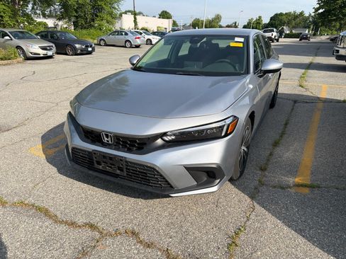 Used 2023 Honda Civic LX image 9