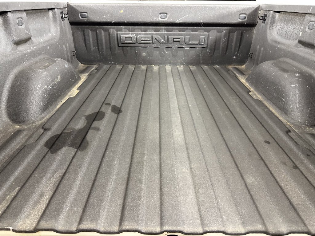 Used 2018 GMC Sierra 1500 Denali AWD/4WD image 25