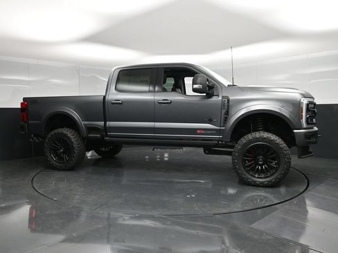 New 2026 Ford F250 XLT w/ XLT Premium Package AWD/4WD image 3