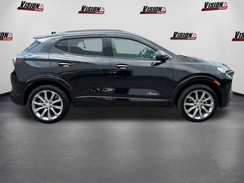 Used 2024 Buick Encore GX Avenir image 4