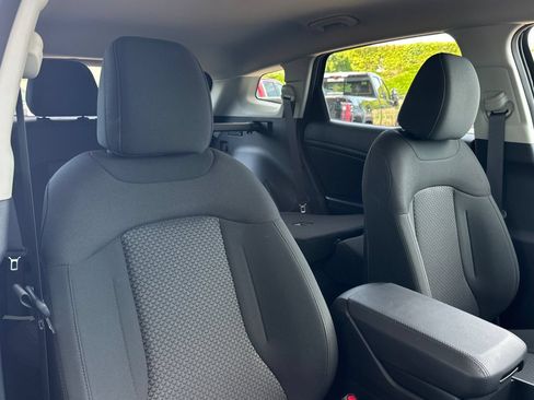 Certified 2026 Kia Sportage S AWD/4WD image 17