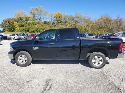 Used 2023 RAM 1500 Classic SLT w/ Trailer & Traction Group image 7