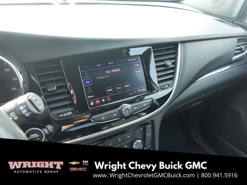 Used 2022 Buick Encore Preferred w/ Safety Package image 17