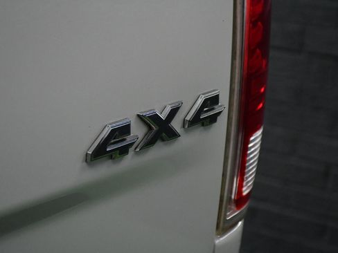 Used 2014 RAM 3500 Laramie Longhorn image 13