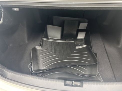 Used 2021 Acura TLX SH-AWD image 9