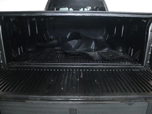 Used 2018 Ford F150 XLT w/ Equipment Group 302A Luxury AWD/4WD image 28