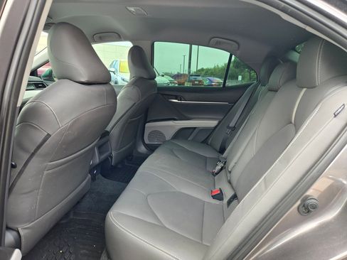 Used 2023 Toyota Camry LE w/ Convenience Package FWD image 9