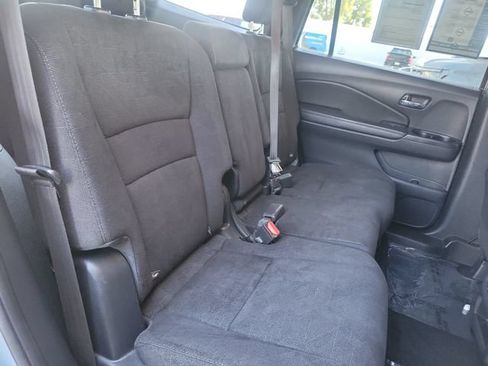 Used 2022 Honda Pilot Sport image 26