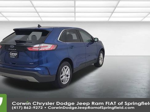 Used 2023 Ford Edge SEL image 14
