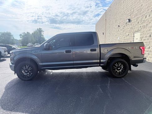 Used 2017 Ford F150 XLT AWD/4WD image 2