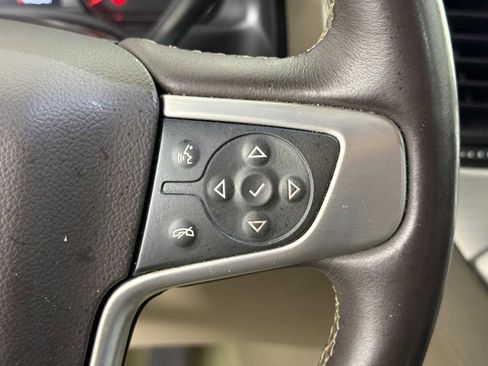 Used 2016 GMC Yukon XL SLT w/ Open Road Package image 32