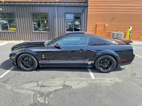 Used 2007 Ford Mustang Shelby GT500 RWD image 2