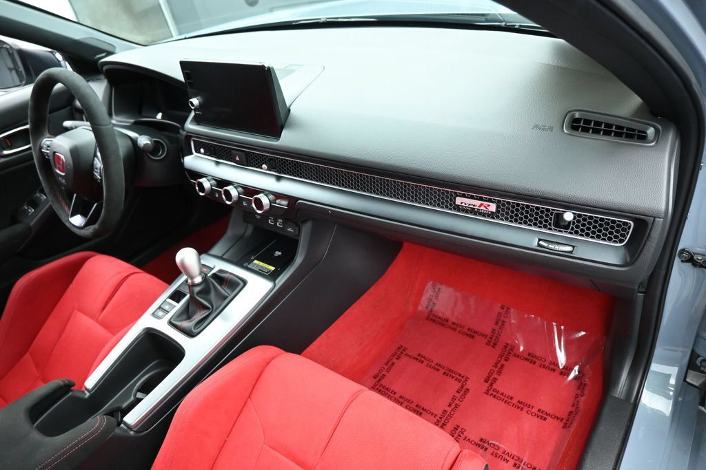 Used 2025 Honda Civic Type R image 44