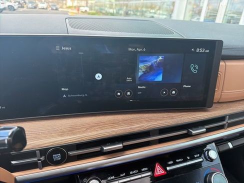 Used 2024 Hyundai Santa Fe Limited image 25