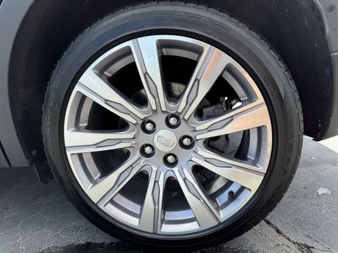 Used 2019 Cadillac XT4 Premium Luxury FWD image 24