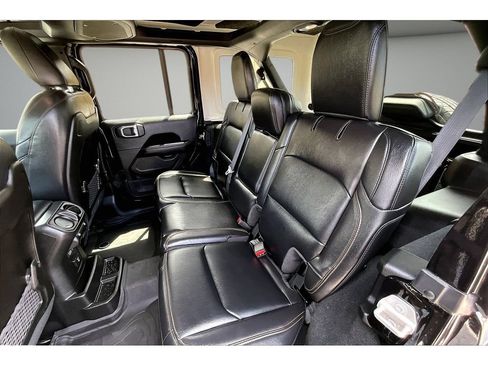 Certified 2024 Jeep Wrangler Unlimited Sahara AWD/4WD image 34