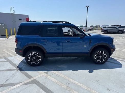 Used 2023 Ford Bronco Sport Outer Banks w/ Tech Package AWD/4WD image 6