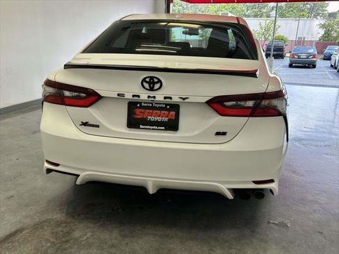 Certified 2023 Toyota Camry SE FWD image 4