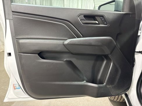 Used 2023 Chevrolet Colorado W/T RWD image 14