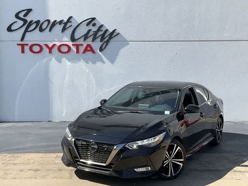 Used 2023 Nissan Sentra SR w/ Electronics Package FWD image 1