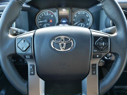 Used 2023 Toyota Tacoma TRD Off-Road image 25