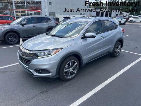 Used 2022 Honda HR-V EX image 1