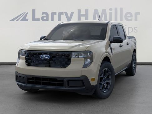 New 2025 Ford Maverick XLT w/ XLT Luxury Package AWD/4WD image 2