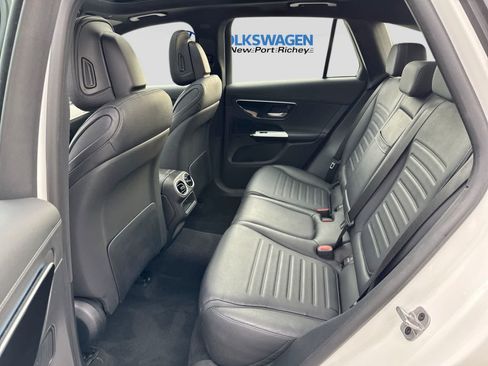 Used 2025 Mercedes-Benz GLC 43 AMG 4MATIC image 26
