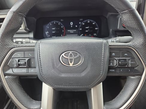 Used 2024 Toyota Tacoma TRD Off-Road AWD/4WD image 24