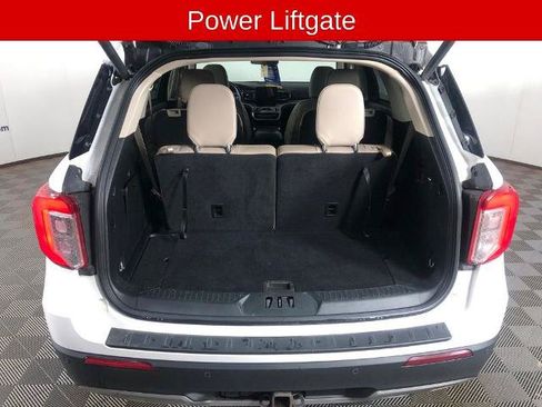 Certified 2023 Ford Explorer XLT w/ Equipment Group 202A AWD/4WD image 19