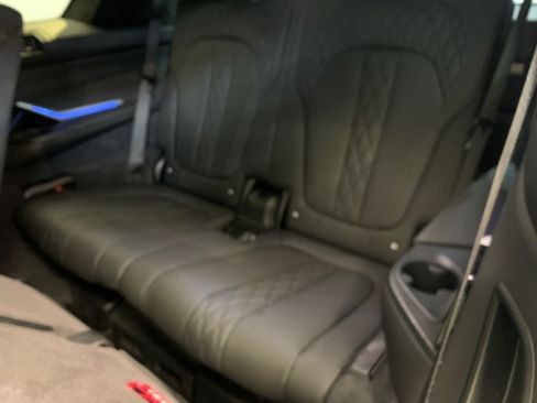 Used 2024 BMW X7 M60i AWD/4WD image 58