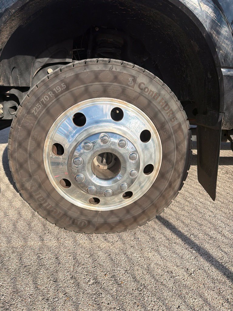 Used 2024 Ford F450 Lariat w/ FX4 Off-Road Package AWD/4WD image 17