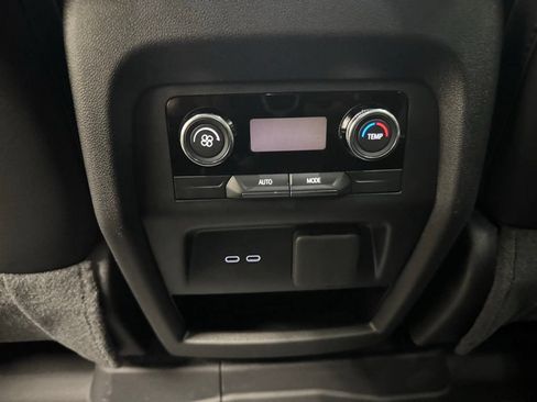 New 2026 Buick Enclave Sport Touring w/ Power Package FWD image 32