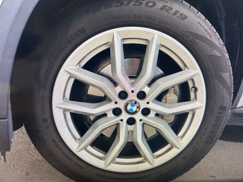 Used 2021 BMW X5 sDrive40i w/ Premium Package 2 image 23