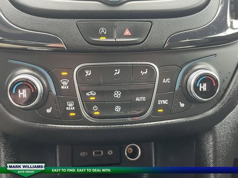 Used 2023 Chevrolet Equinox RS image 22