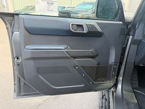 New 2025 Ford Bronco Heritage Edition image 8