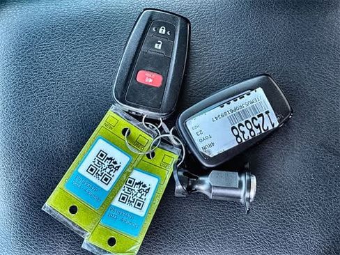 Used 2023 Toyota 4Runner SR5 image 37