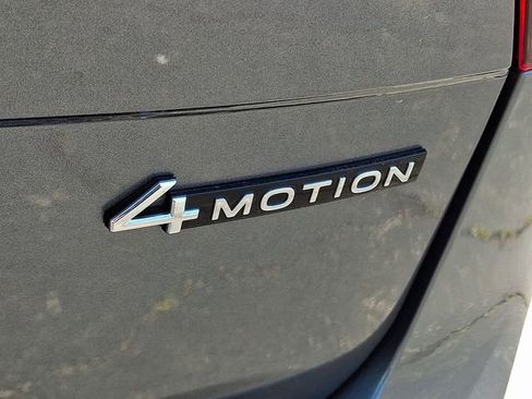 Used 2022 Volkswagen Tiguan S AWD/4WD image 30