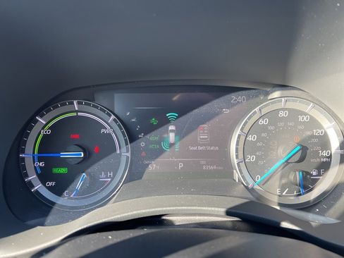 Used 2020 Toyota Highlander XLE image 9