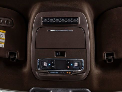 Used 2024 Ford F250 King Ranch w/ Chrome Package image 28