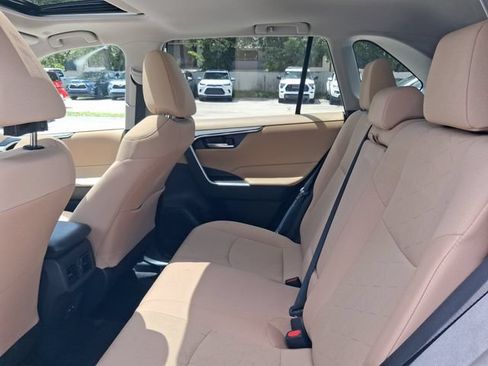 Used 2025 Toyota RAV4 XLE w/ Convenience Package FWD image 6