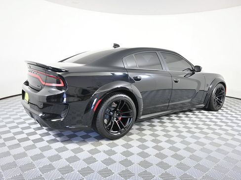 Used 2022 Dodge Charger SRT Hellcat w/ Harman/Kardon Audio Group RWD image 6