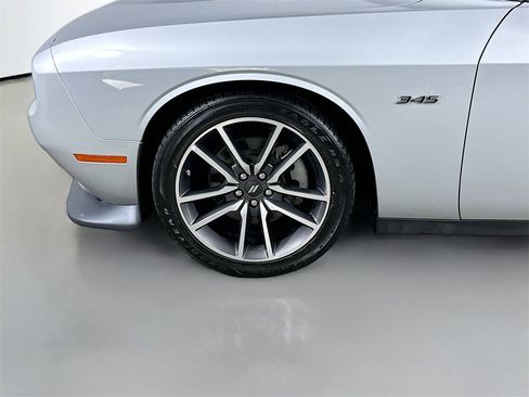 Used 2023 Dodge Challenger R/T image 8